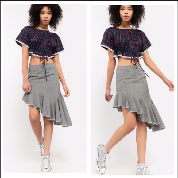 POL Dresses & Skirts - POL Asymmetrical skirt B&W Gingham